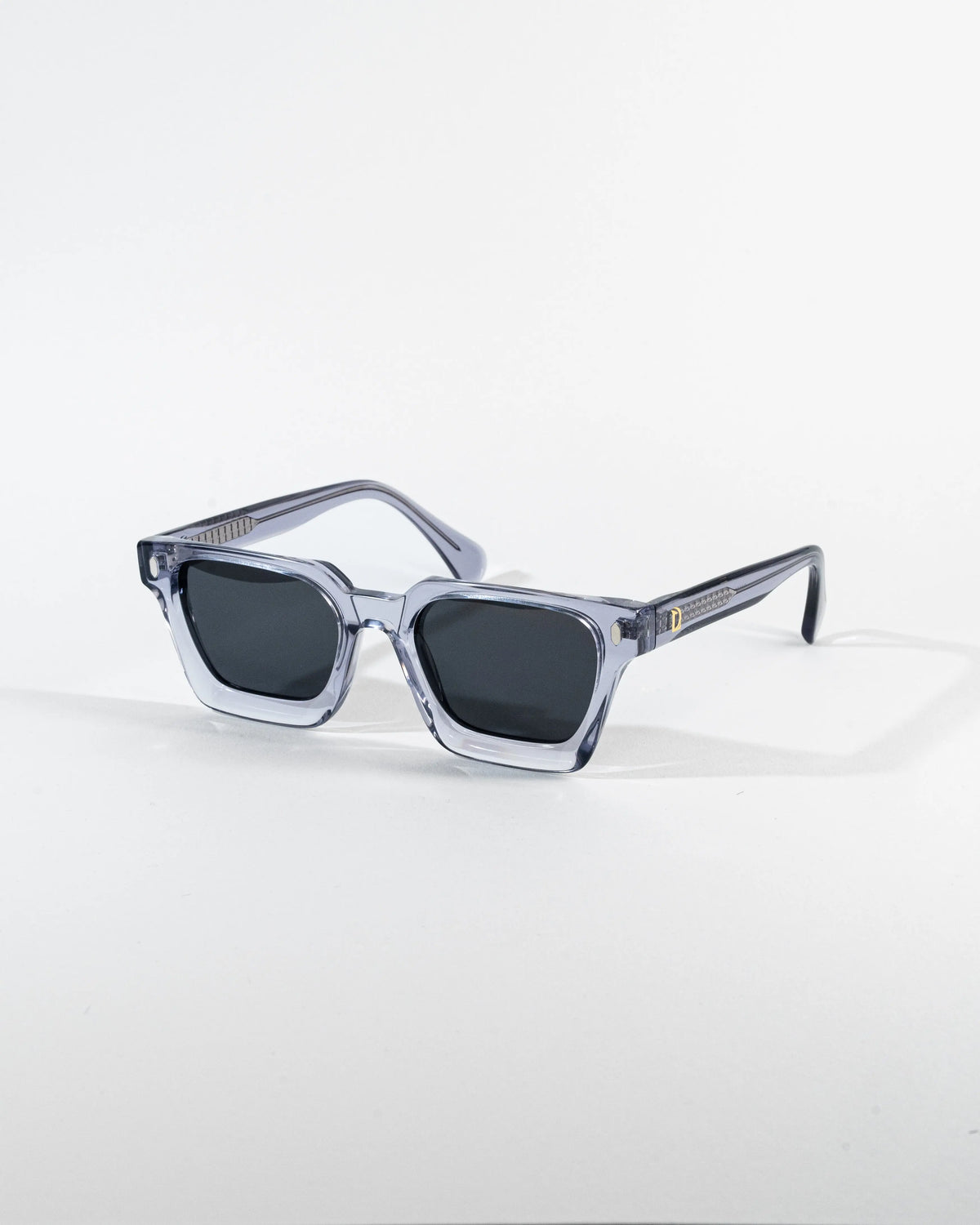Polarized - DeLuxe YUL