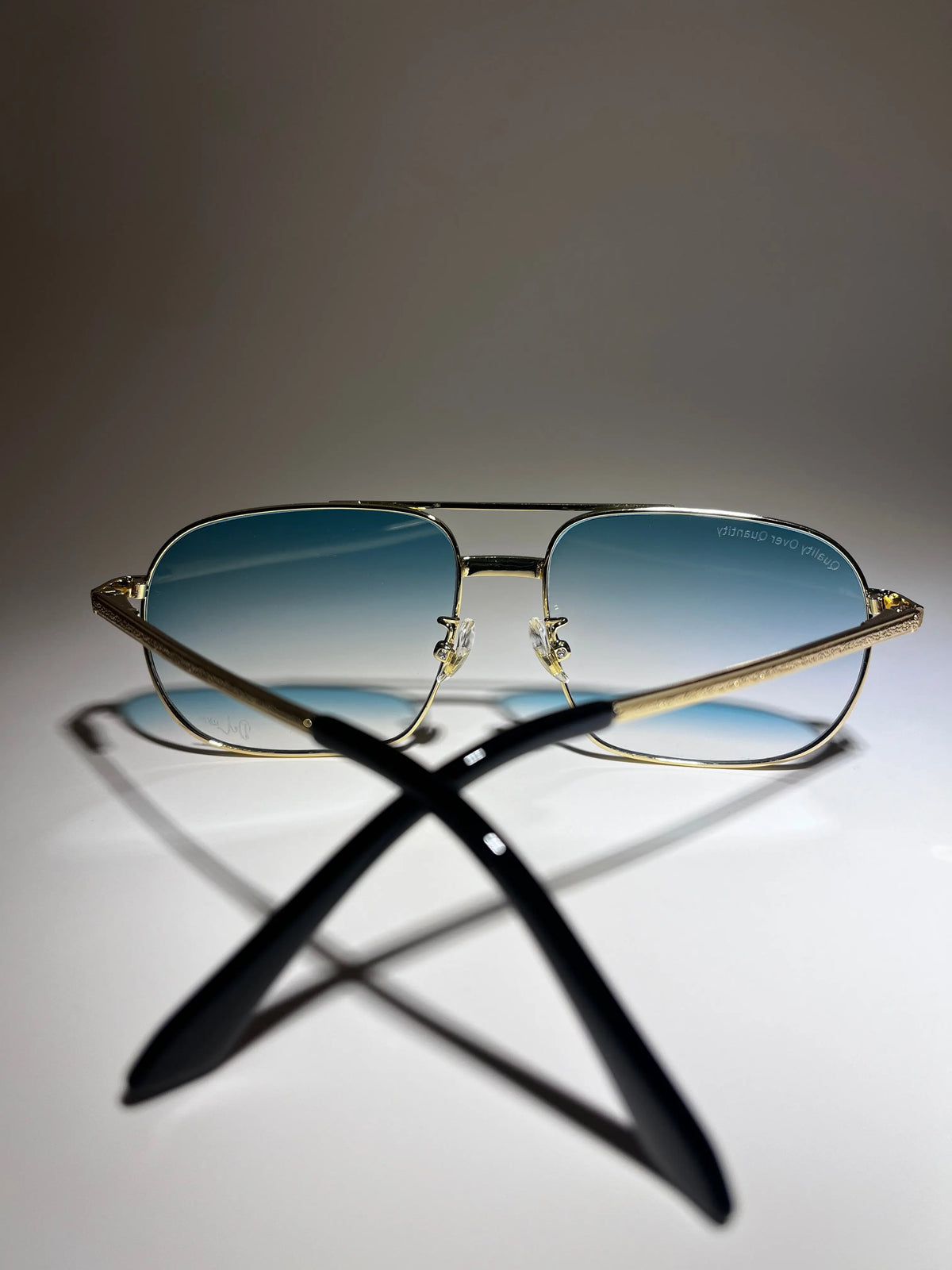 Aviator UV 400 Sunglasses - DeLuxe YUL