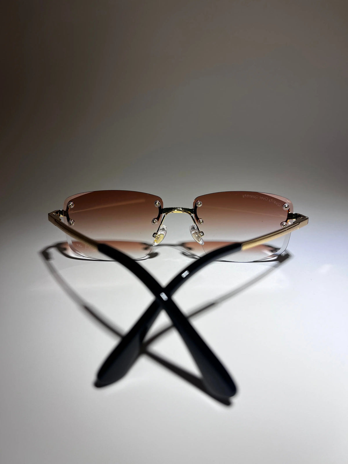 Frameless '23 UV 400 Sunglasses - DeLuxe YUL
