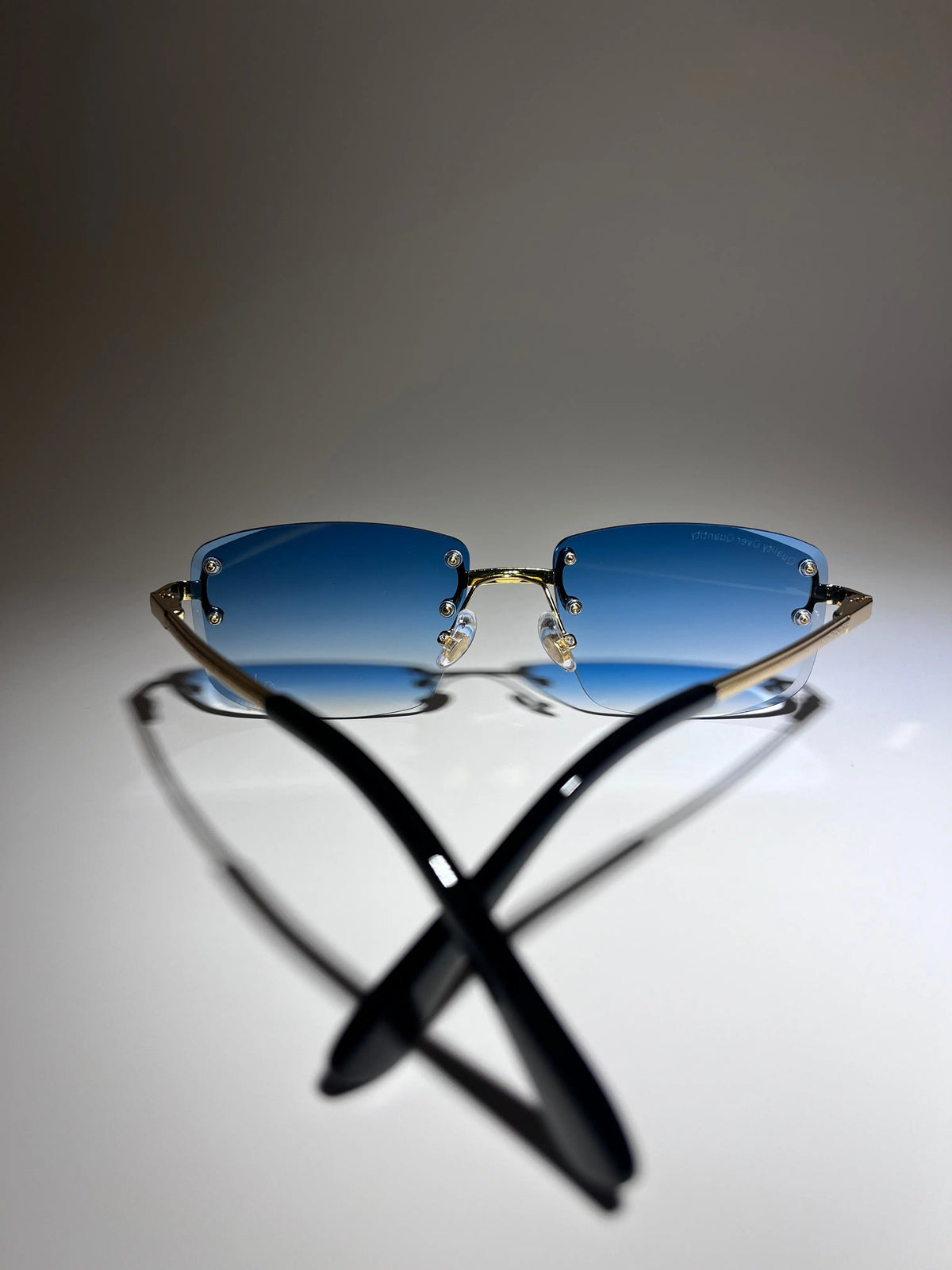 Frameless '23 UV 400 Sunglasses - DeLuxe YUL