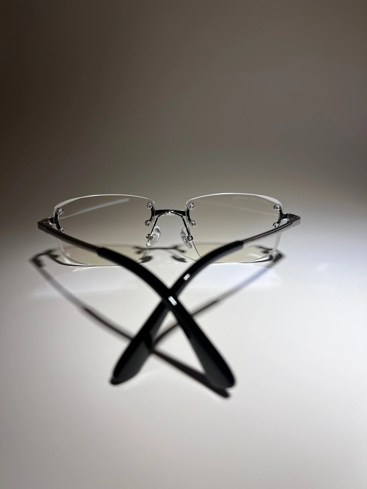 Frameless - Silver Clear Glasses - DeLuxe YUL