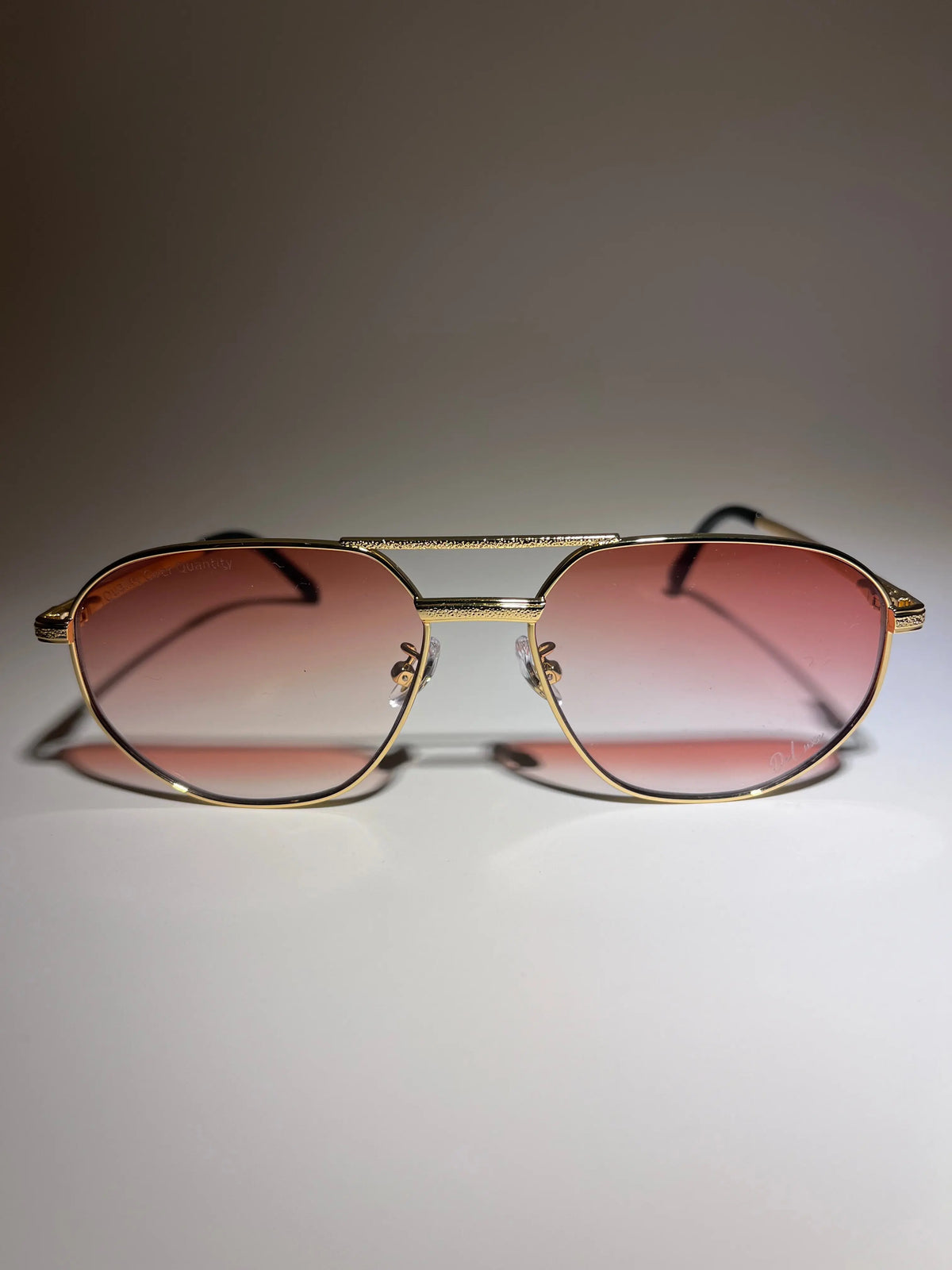 Oval UV 400 Sunglasses - DeLuxe YUL