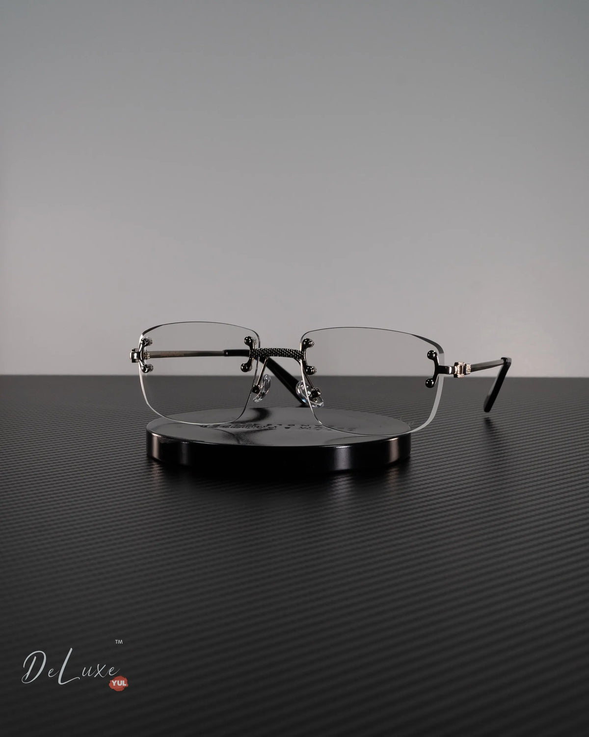High-quality frameless clear lenses eyewear