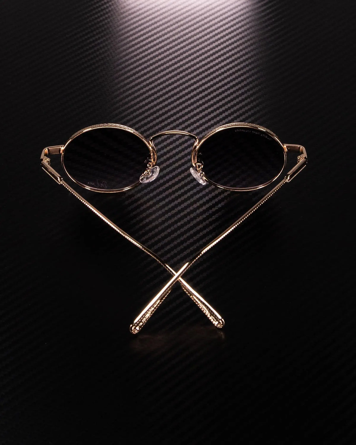 High-quality Round sunglasses with UV 400 protection